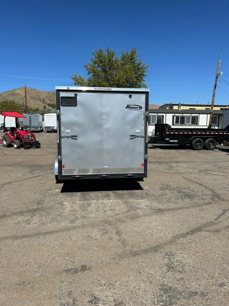 7x14Traverse Flat Top V-Nose Enclosed Trailer