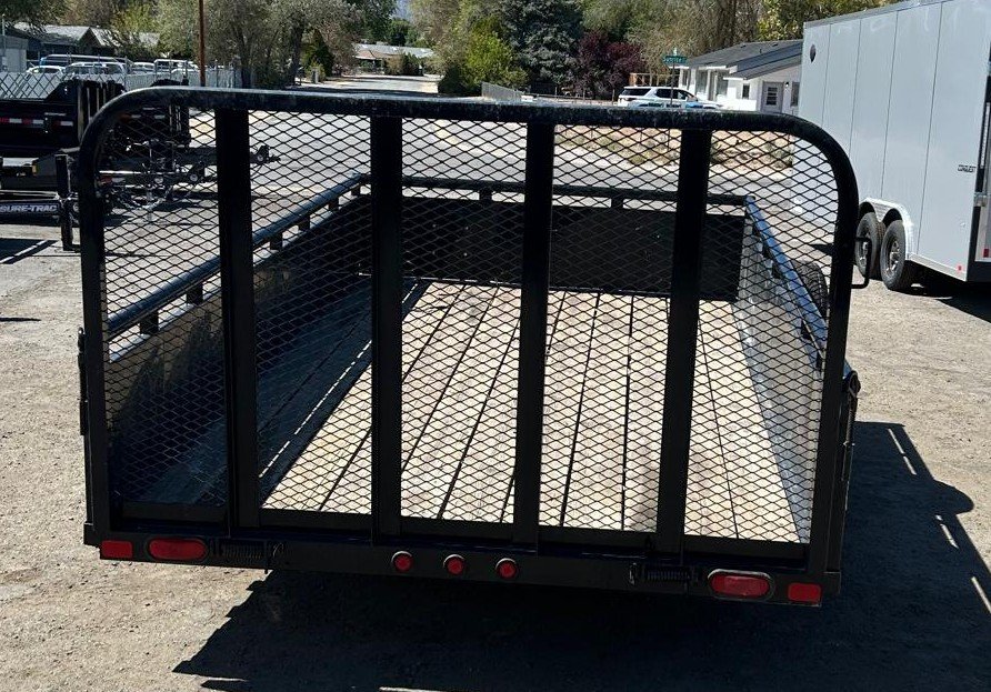 2009 PJ U8 83" &times; 12' Utility Trailer - 3,500 LB GVWR