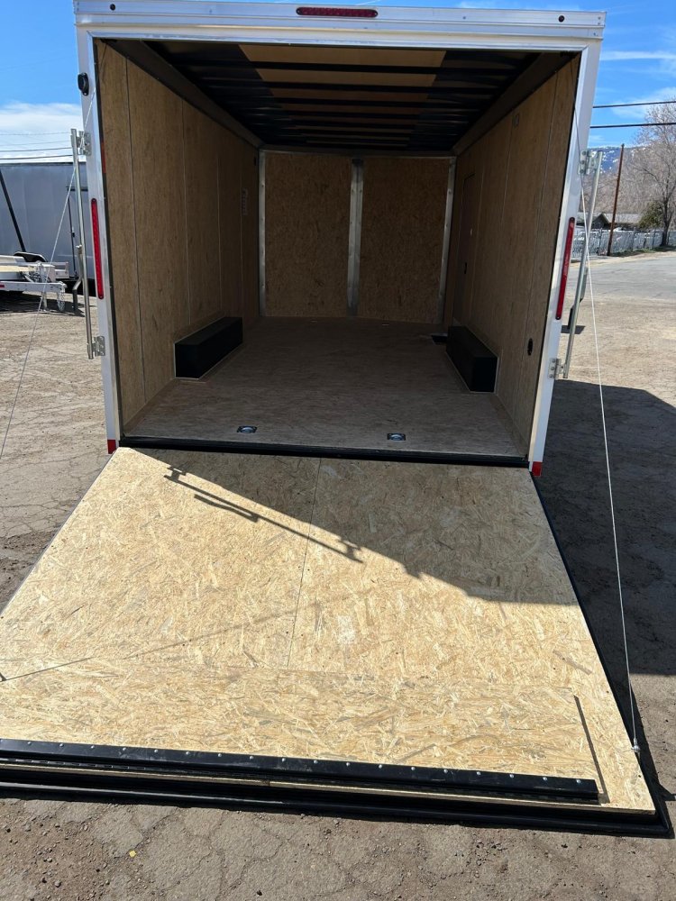8.5x18 Indigo DLX Flat Top V-Nose Enclosed Car Hauler | Carson City, NV