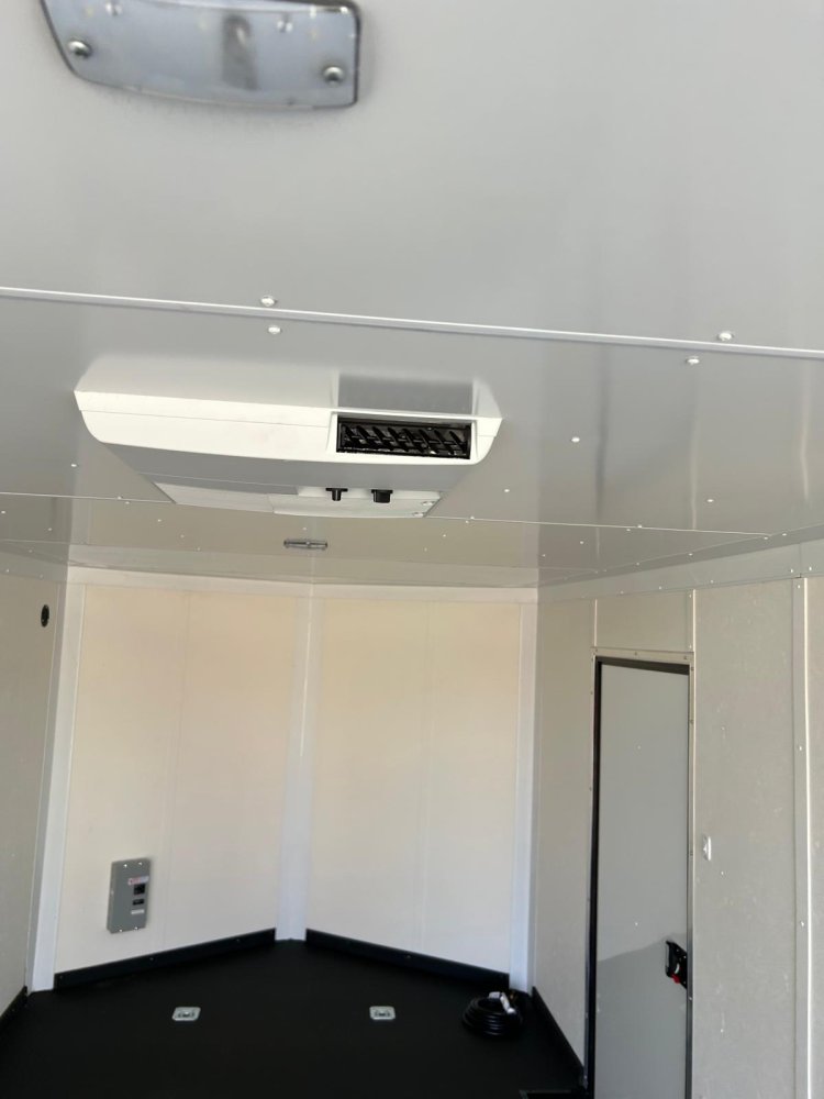 8.5x20 Jasper SE Flat Top Sloped V-Nose Enclosed Trailer Upgraded | Carson City, NV