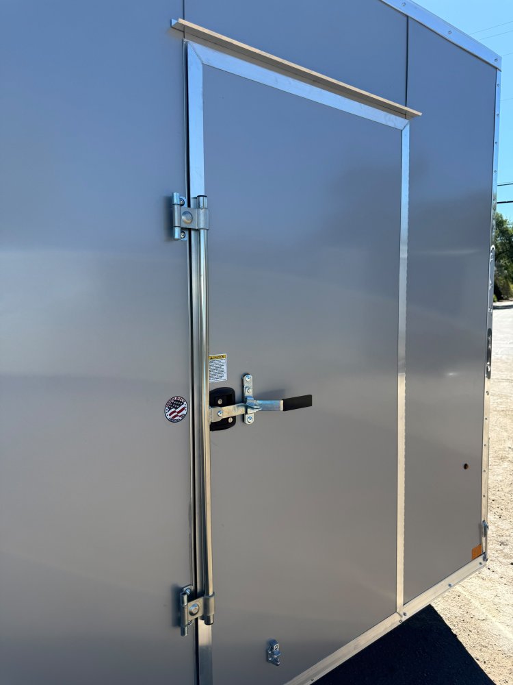 8' 6"x16' Look Enclosed Car Hauler