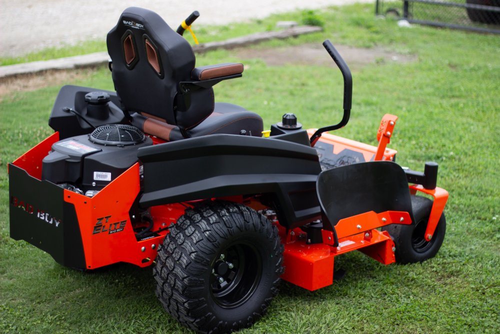 Bad Boy ZT ELITE 48" KAWASAKI FR730V Lawn Mower