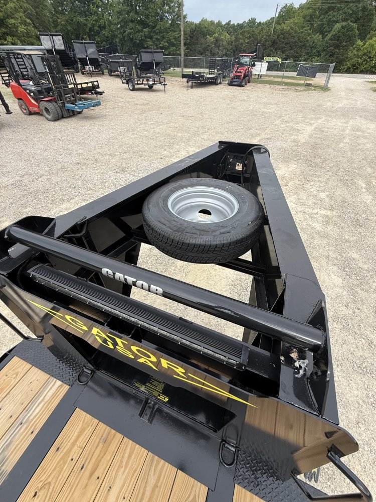 Gatormade Gooseneck 24.9k Tandem Axle Equipment