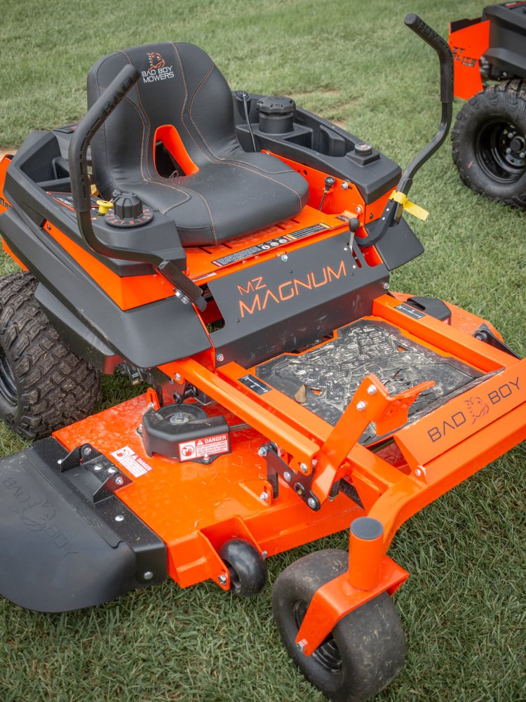 Bad Boy Magnum 48" Kawasaki 21.5HP Lawn Mower
