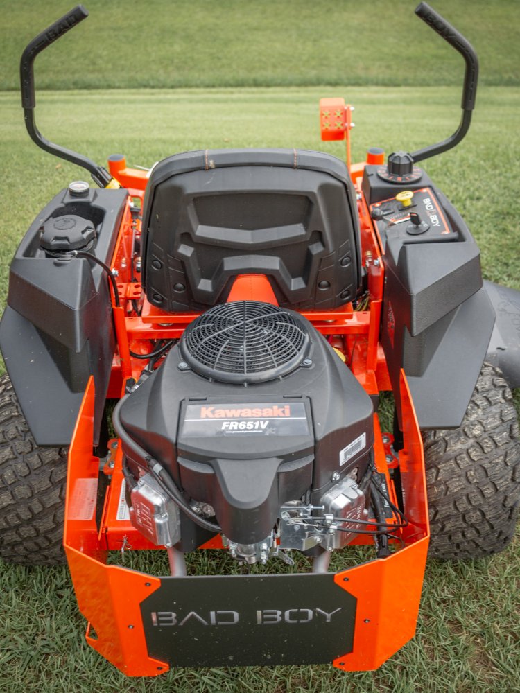 Bad Boy Magnum 48" Kawasaki 21.5HP Lawn Mower