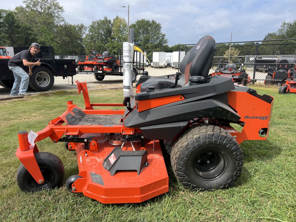 Bad Boy AVENGER 60" KAWASAKI FR691 23 HP Lawn Mower