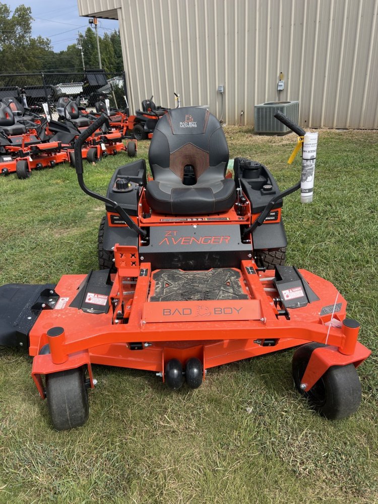 Bad Boy AVENGER 60" KAWASAKI FR691 23 HP Lawn Mower