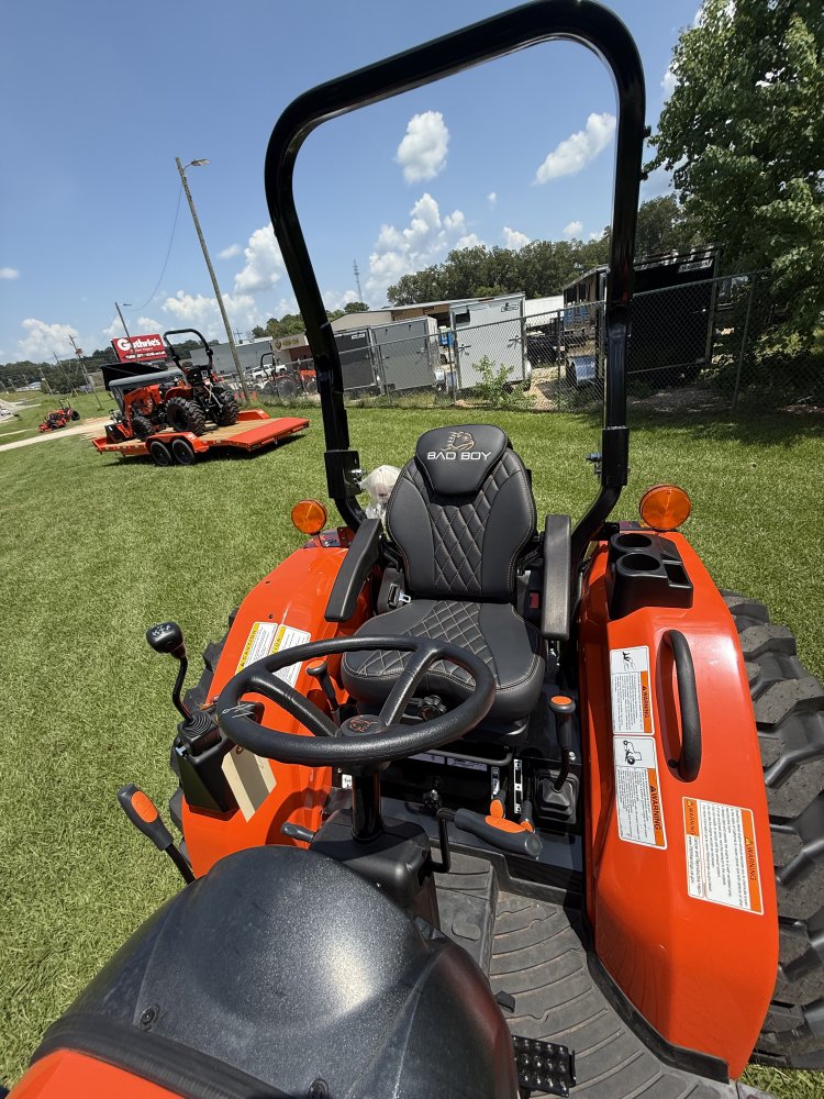 Bad Boy Tractor BB5045SIL 50 SERIES, 48HP, W/ 500 LOADER Compact Tractor