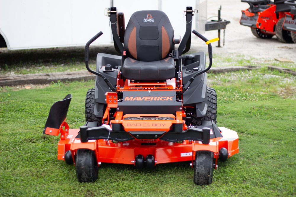 Bad Boy MAVERICK 60" KAWASAKI Lawn Mower