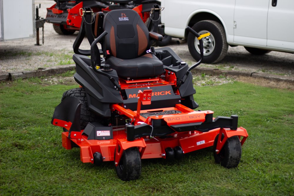 Bad Boy MAVERICK 60" KAWASAKI Lawn Mower