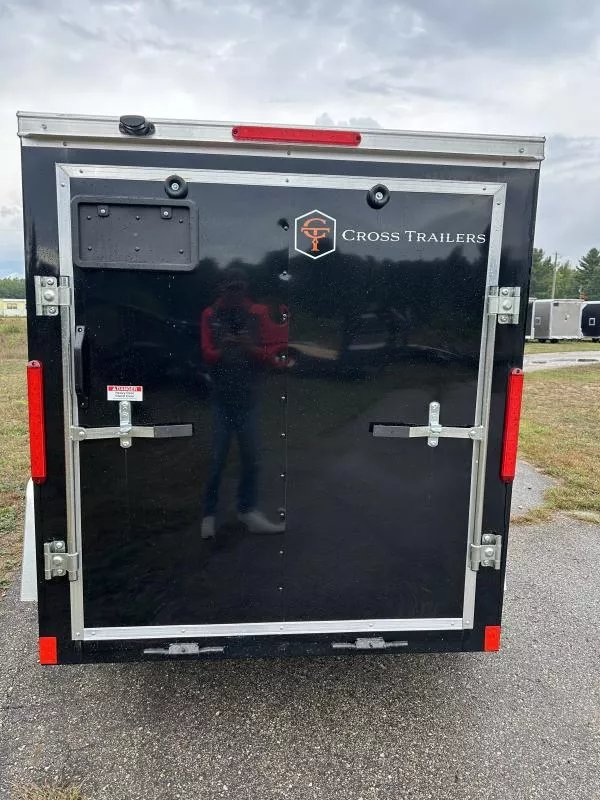 5'x8' Cross Trailers Enclosed Cargo