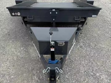 6' 7"x12' Lamar Trailers Tilt