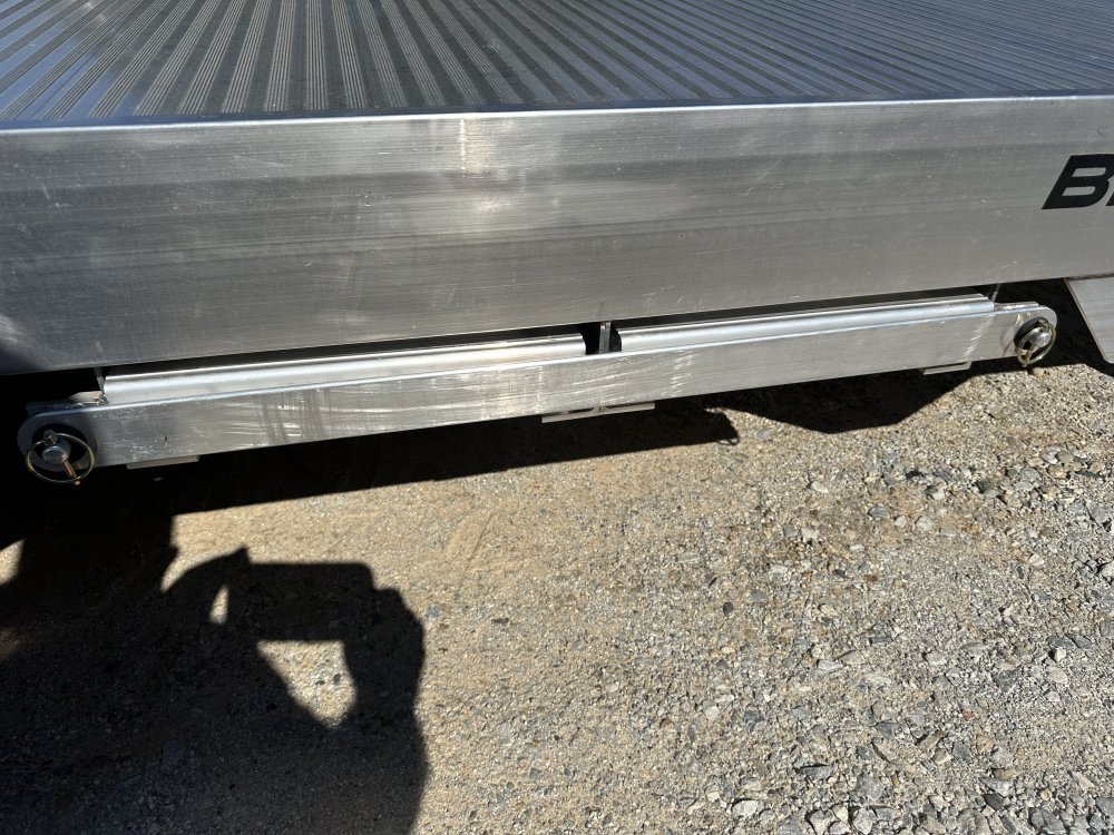 81"x18' Bear Track Equipment