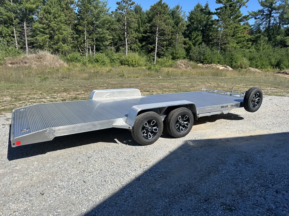 81"x18' Bear Track Equipment
