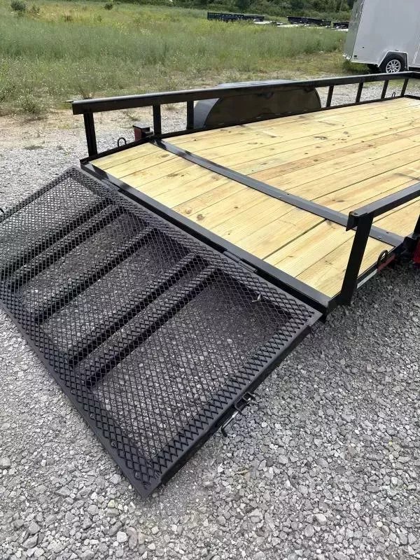 82"x14' L&O Manufacturing Steel Utility