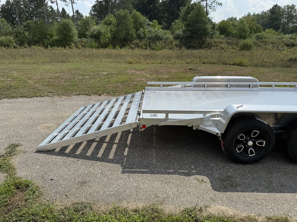 81"x16' 2" Bear Track Aluminum Utility