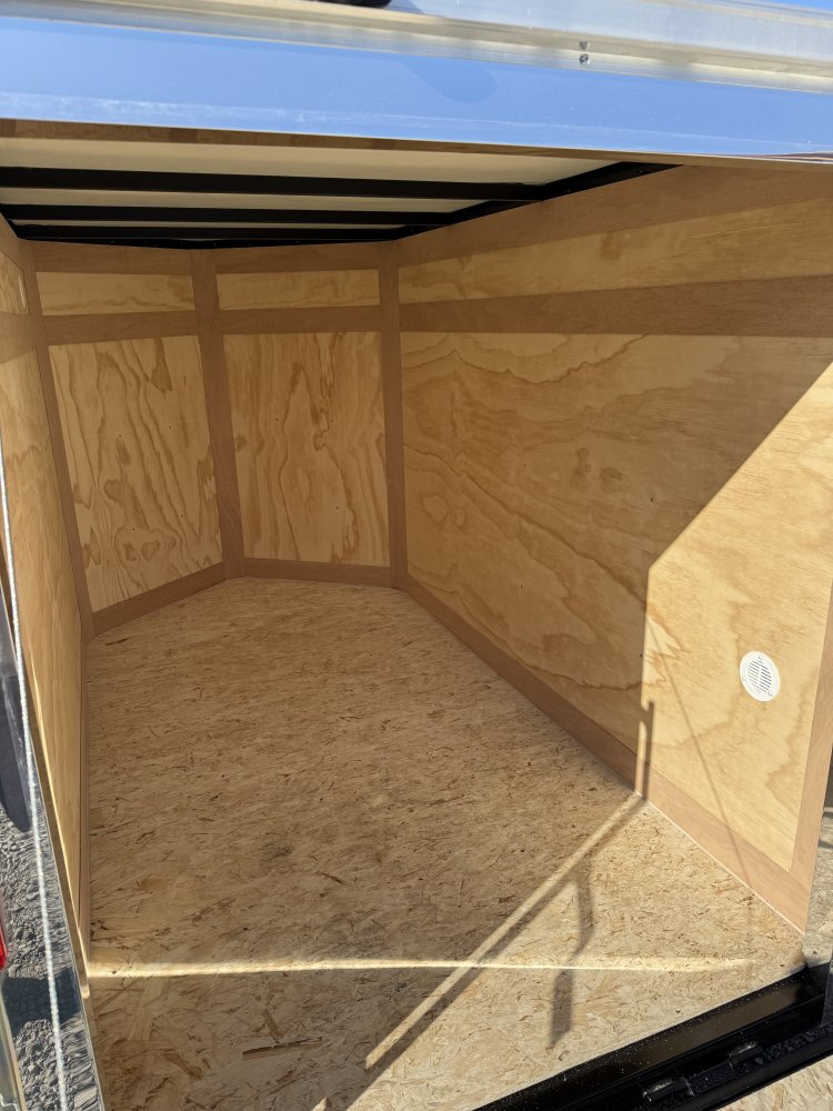5'x8' Cross Trailers Enclosed Cargo