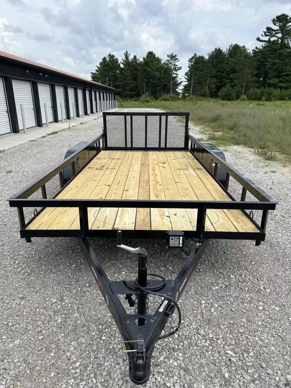 82"x14' L&O Manufacturing Steel Utility