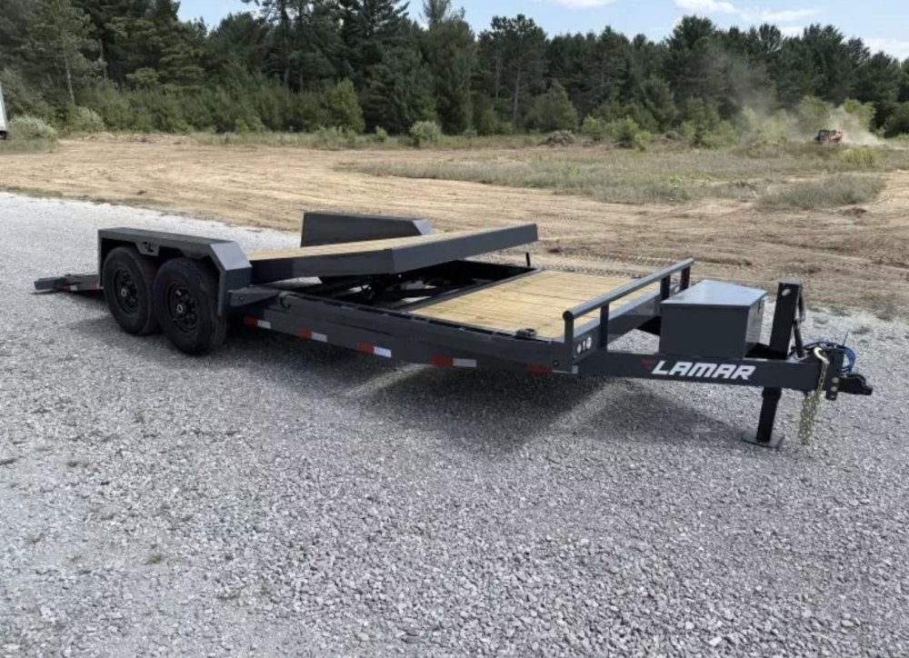 2027 83"X22' 14K Tilt Equipment - Lamar Trailers
