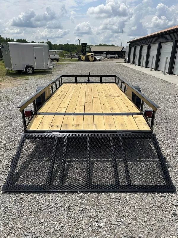 82"x14' L&O Manufacturing Steel Utility