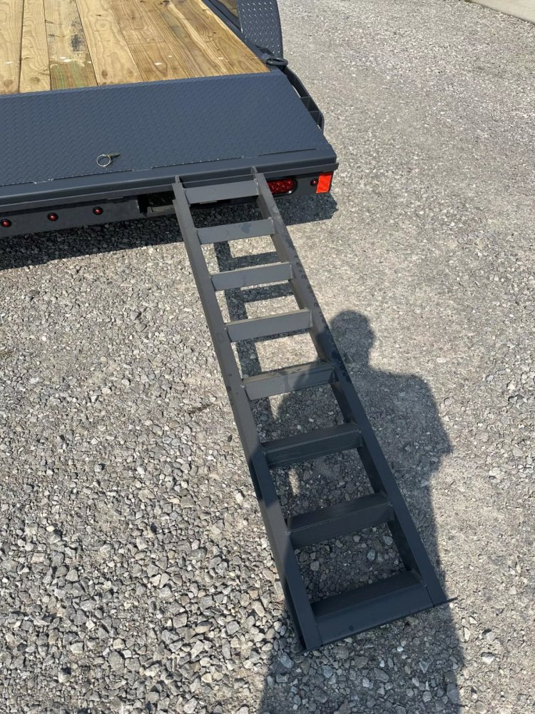 2027 Lamar Trailers 83"x18' Car Hauler Trailer