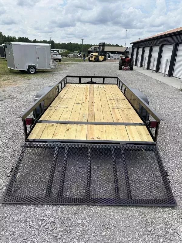 82"x16' L&O Manufacturing Steel Utility