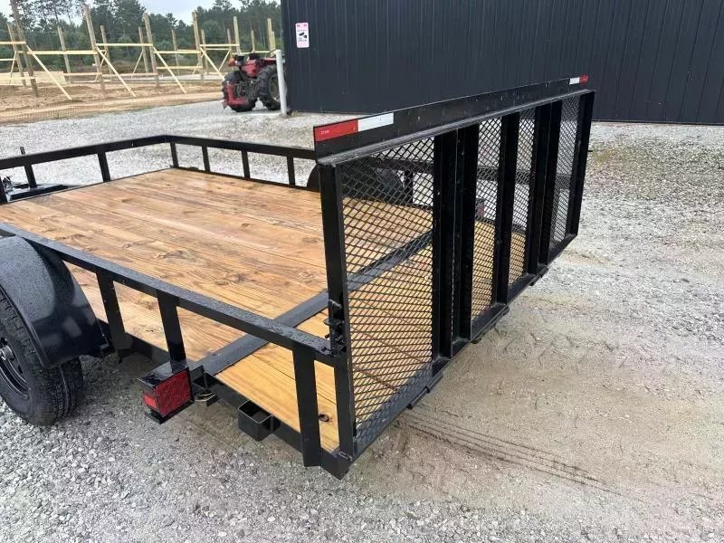 82"x12' L&O Manufacturing Steel Utility