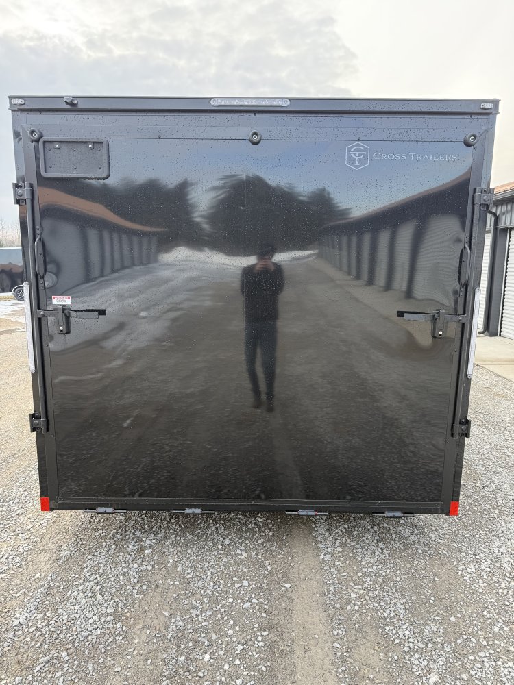 8' 6"x24' Cross Trailers Enclosed Cargo