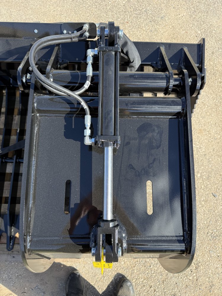 2026 Stinger Attachments 78" Rock Grapple Bucket ROG-78XD-BOS