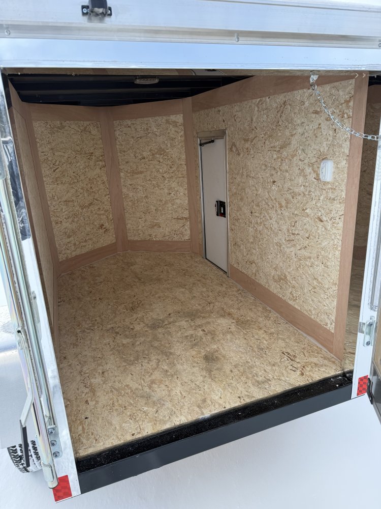 4'x6' Cross Trailers Enclosed Cargo