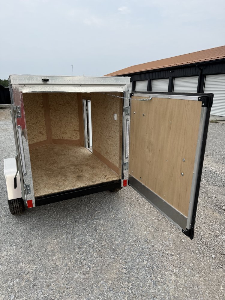 4'x6' Cross Trailers Enclosed Cargo