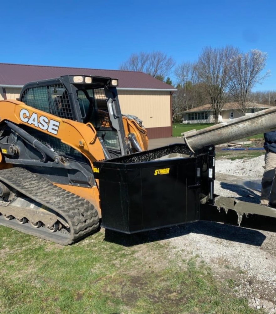 2026 Stinger Attachments 3/4 Yard Cement Bucket CB-75