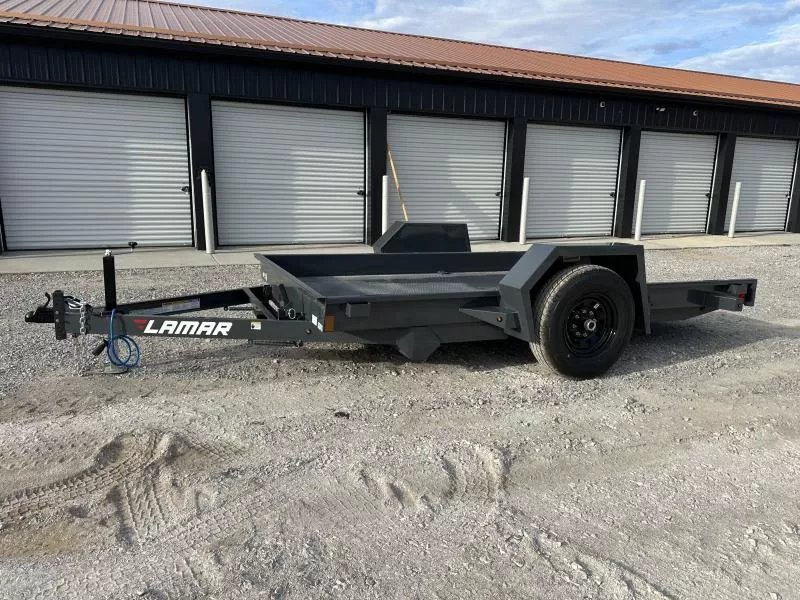 x Lamar Trailers Tilt