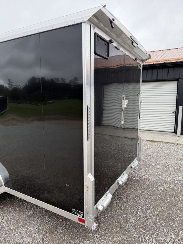 7' 6"x18' NEO Trailers Recreational