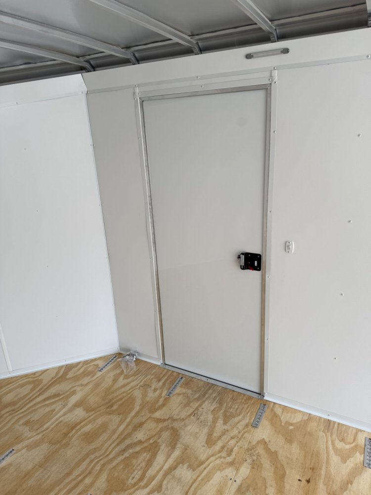 7' 6"x18' NEO Trailers Recreational