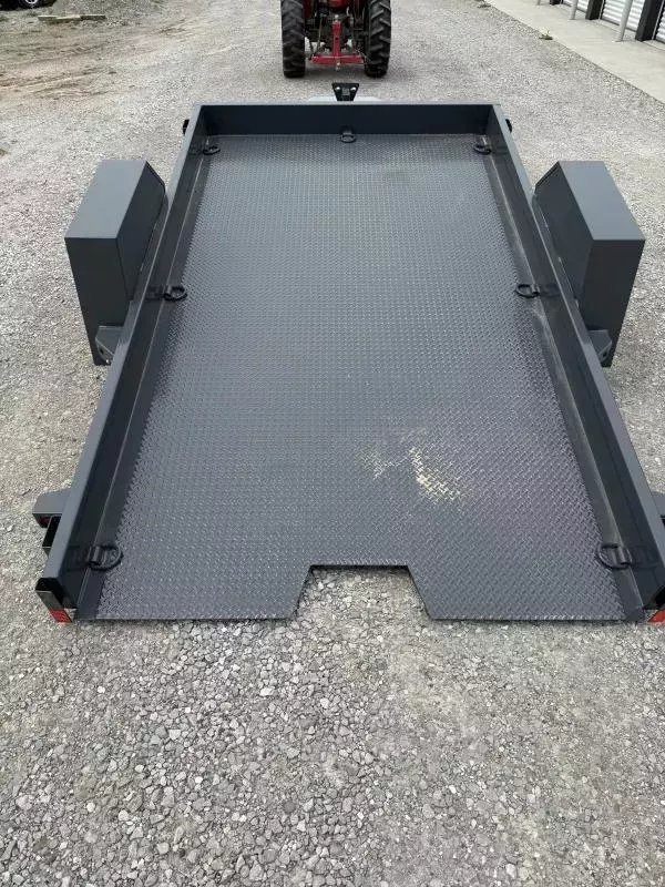 79"x12' Lamar Trailers Tilt
