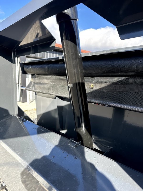 2027 Lamar Trailers 83"x16' Dump Trailer