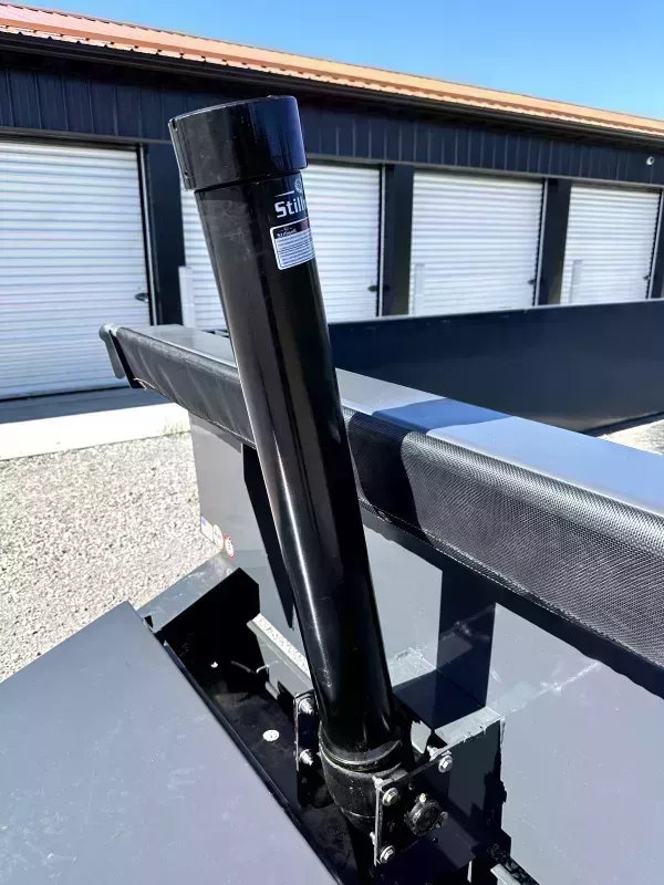 6.92"x Lamar Trailers Dump