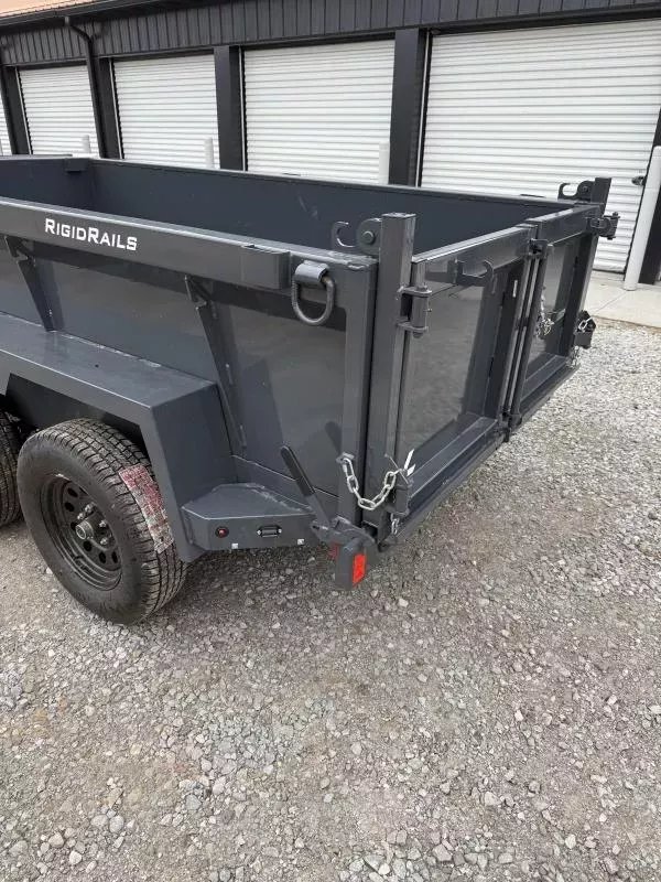 5"x Lamar Trailers Dump