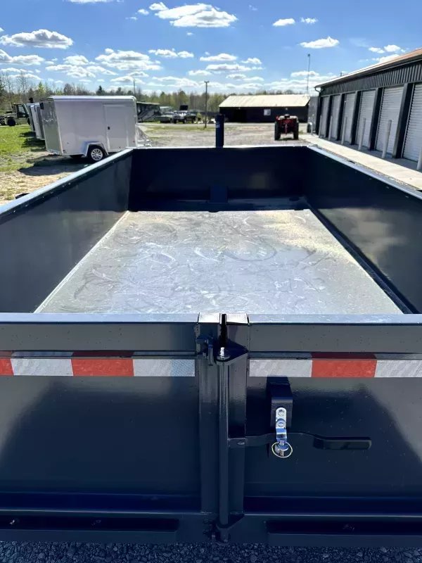 83"x16' Lamar Trailers Dump