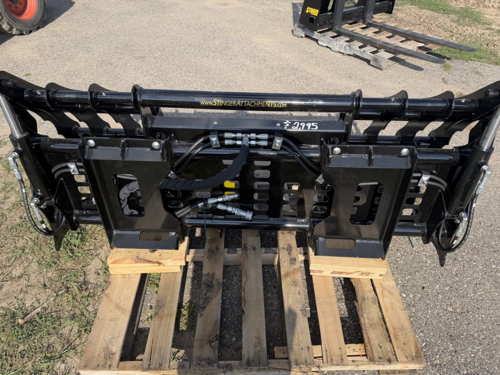 2026 Stinger Attachments 66" Clam Grapple CCG-66