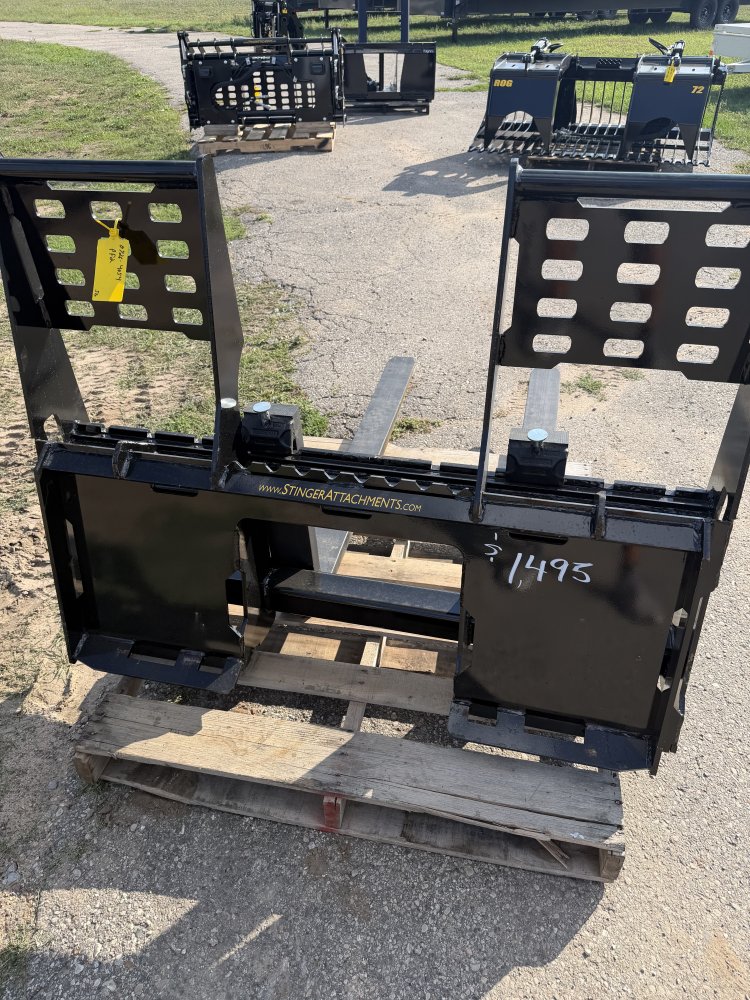 2026 Stinger Attachments 48" Pallet Forks PF255-48