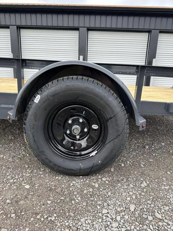 6.92"x14" Lamar Trailers Utility