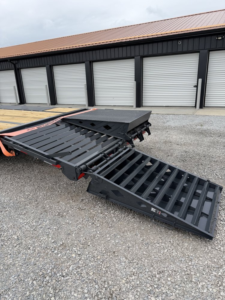 2027 Lamar Trailers 102"x36' Deckover Trailer