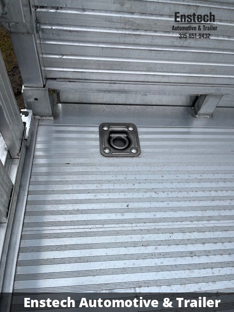 81"x216" Bear Track Utility