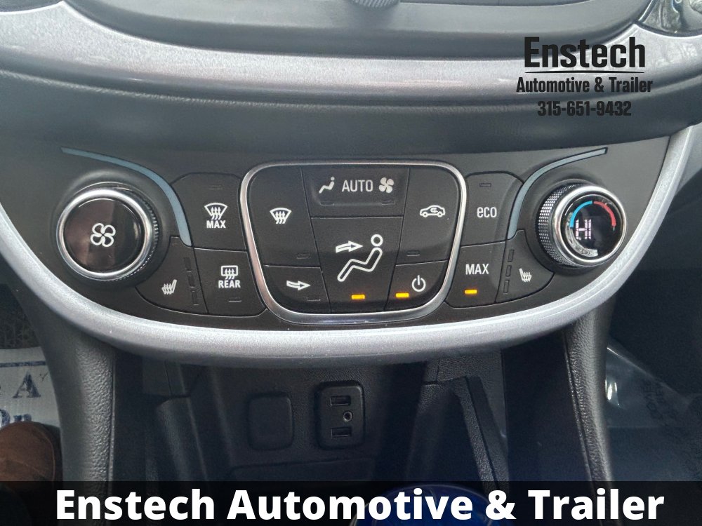 2017 CHEVROLET Volt LT