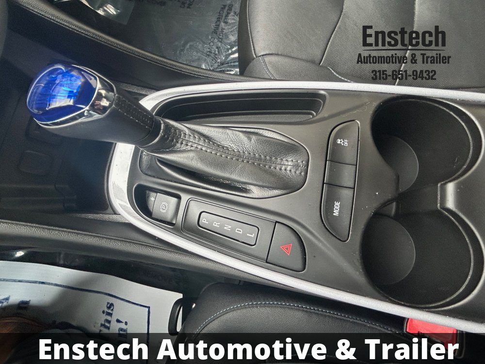 2017 CHEVROLET Volt LT