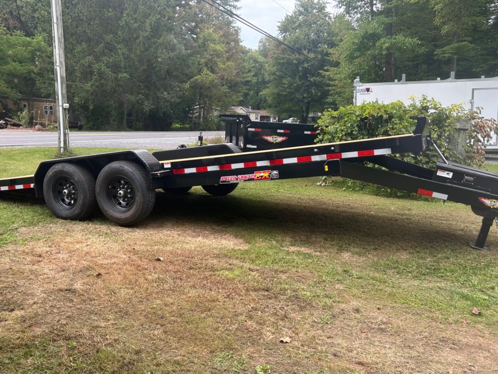 2026 H&H Trailers HEX8224-BP-140 Car Hauler