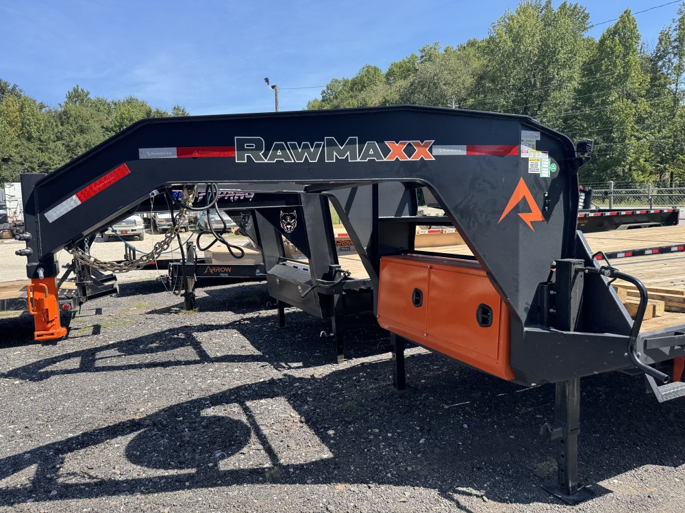 8.5'x40' RawMaxx Flatbed Car Hauler
