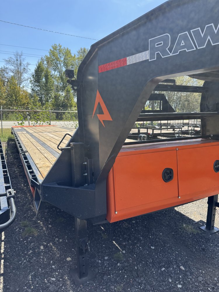 8.5'x40' RawMaxx Flatbed Car Hauler